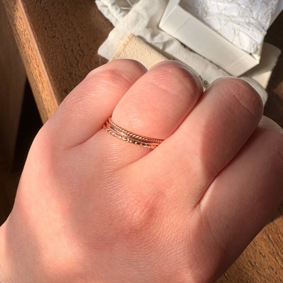 bluboho Twisted Stacking Ring Rose Gold size 8 - Picture 4 of 4